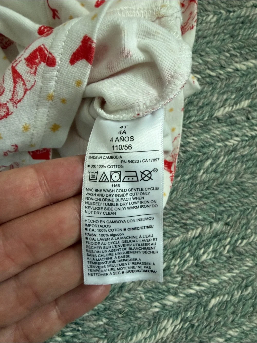 Old Navy White and Red Reindeer Holiday Pajama Set